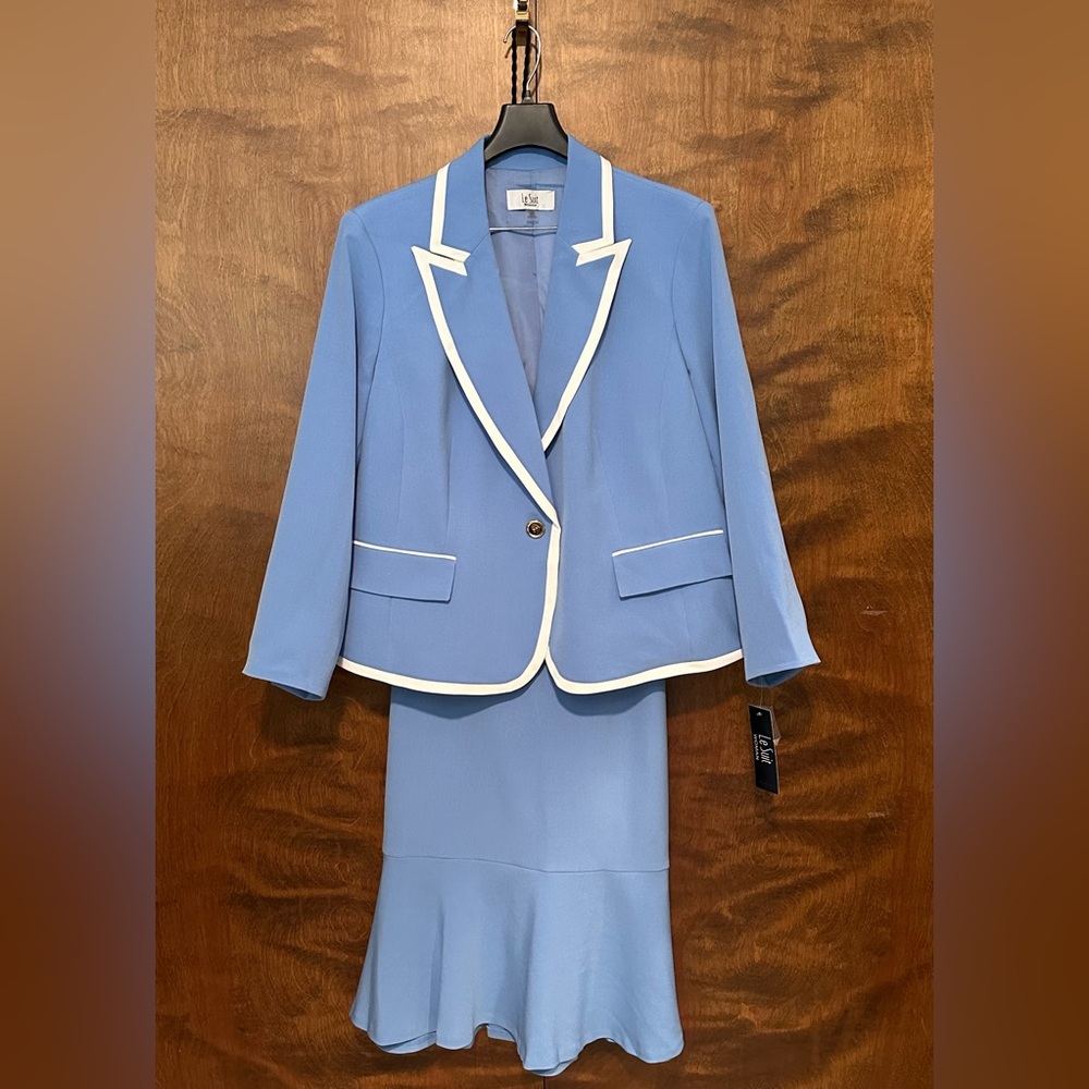 Le Suit Blue Skirt Set with White Trim